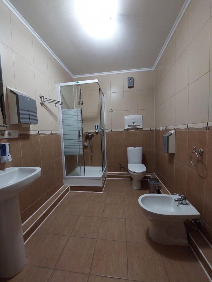 Apart-Hotel 24/7 Камианец-Подилский Екстериор снимка